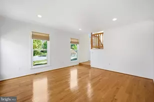 14440 Stonebridge View Dr, Gaithersburg, MD 20878 - Photo 9