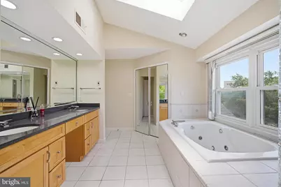 14440 Stonebridge View Drive, Gaithersburg, MD 20878 - Photo 27