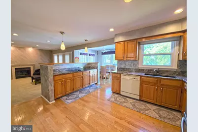 14440 Stonebridge View Drive, Gaithersburg, MD 20878 - Photo 13