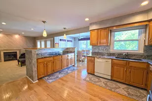 14440 Stonebridge View Dr, Gaithersburg, MD 20878 - Photo 13