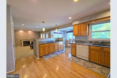 14440 Stonebridge View Drive, Gaithersburg, MD 20878 - Photo 19