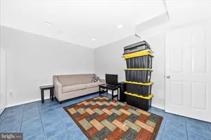 11412 Fairoak Dr, Silver Spring, MD 20902 - Photo 31