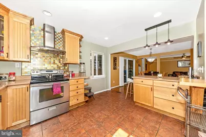 11412 Fairoak Drive, Silver Spring, MD 20902 - Photo 15