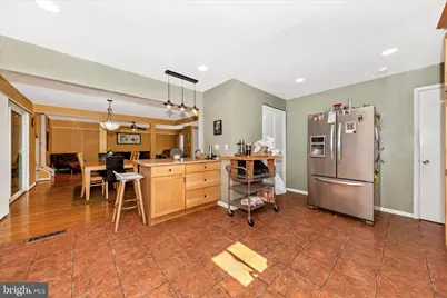 11412 Fairoak Drive, Silver Spring, MD 20902 - Photo 19