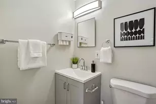 10514 Bounty Cove Ct, North Potomac, MD 20878 - Photo 17