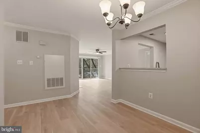 15301 Diamond Cove Terrace #8-E, Rockville, MD 20850 - Photo 5