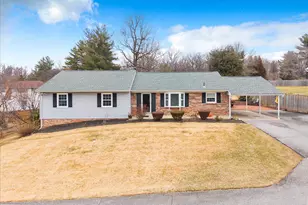 8709 Hawkins Creamery Rd, Gaithersburg, MD 20882 - Photo 1