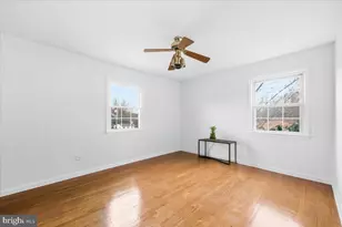 8709 Hawkins Creamery Rd, Gaithersburg, MD 20882 - Photo 17