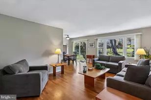 22 Cullinan Dr, Gaithersburg, MD 20878 - Photo 11