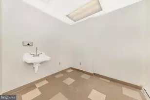 9309 Old Georgetown Rd, Bethesda, MD 20814 - Photo 35