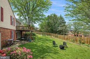 9201 Copenhaver Dr, Potomac, MD 20854 - Photo 3