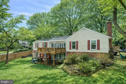 9201 Copenhaver Drive, Potomac, MD 20854 - Photo 35