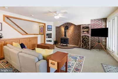 9201 Copenhaver Drive, Potomac, MD 20854 - Photo 23