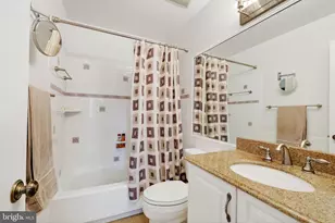 6 Bentridge Ct, Potomac, MD 20854 - Photo 23