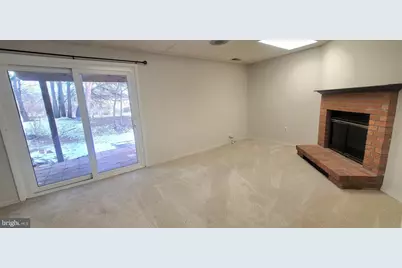 12 Sebastiani Boulevard, Gaithersburg, MD 20878 - Photo 15