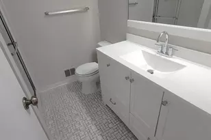 12 Sebastiani Blvd, Gaithersburg, MD 20878 - Photo 9