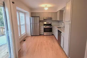 12 Sebastiani Blvd, Gaithersburg, MD 20878 - Photo 5