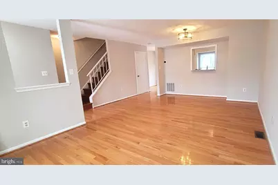 12 Sebastiani Boulevard, Gaithersburg, MD 20878 - Photo 3