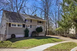 835 Bowie Rd, Rockville, MD 20852 - Photo 3