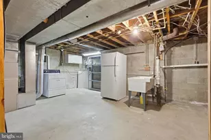 835 Bowie Rd, Rockville, MD 20852 - Photo 39