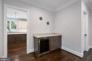 6405 Wilmett Rd, Bethesda, MD 20817 - Photo 19