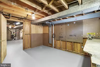 909 1st Street, Rockville, MD 20850 - Photo 35