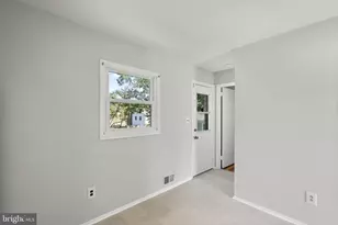 909 First St, Rockville, MD 20850 - Photo 15