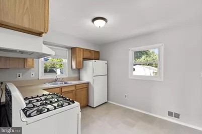 909 1st Street, Rockville, MD 20850 - Photo 11