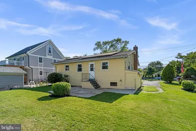 909 1st Street, Rockville, MD 20850 - Photo 43