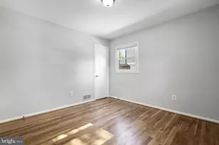 909 First St, Rockville, MD 20850 - Photo 21