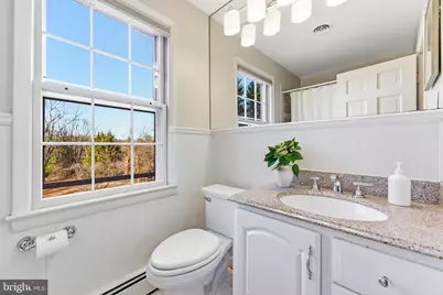 9101 Warfield Road, Gaithersburg, MD 20882 - Photo 29