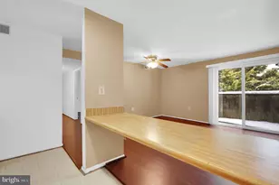 19625 Gunners Branch Rd, Germantown, MD 20876 - Photo 9