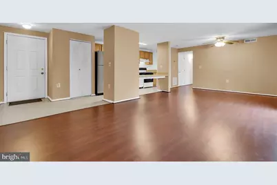 19625 Gunners Branch Road #932, Germantown, MD 20876 - Photo 3