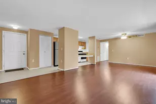 19625 Gunners Branch Rd, Germantown, MD 20876 - Photo 3