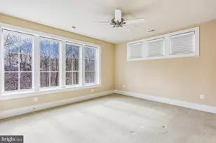 3675 Chevy Chase Lake Dr, Chevy Chase, MD 20815 - Photo 21