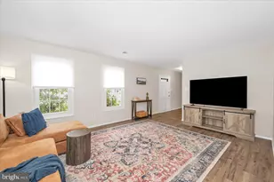 17116 Chiswell Rd, Poolesville, MD 20837 - Photo 9