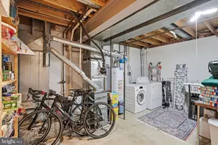 1077 Copperstone Ct, Rockville, MD 20852 - Photo 27