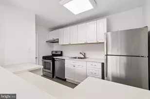 12415 Braxfield Ct, Rockville, MD 20852 - Photo 11