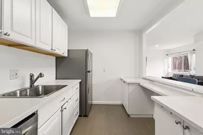 12415 Braxfield Court #12-550, Rockville, MD 20852 - Photo 13