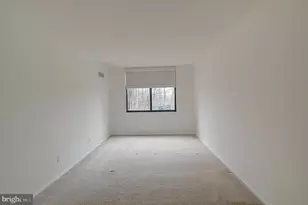 5225 Pooks Hill Rd, Bethesda, MD 20814 - Photo 15