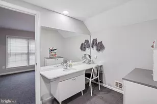 11509 Farmland Dr, North Bethesda, MD 20852 - Photo 23