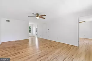 12721 Lincolnshire Dr, Potomac, MD 20854 - Photo 21