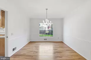 12721 Lincolnshire Dr, Potomac, MD 20854 - Photo 15