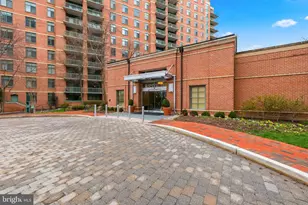 11700 Old Georgetown Rd, North Bethesda, MD 20852 - Photo 37