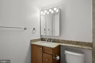 4801 Fairmont Ave, Bethesda, MD 20814 - Photo 15