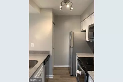 9904 Hellingly Place #155, Gaithersburg, MD 20886 - Photo 5