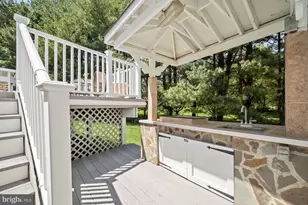 17422 Avenleigh Dr, Ashton, MD 20861 - Photo 47