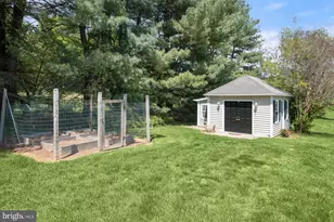 17422 Avenleigh Dr, Ashton, MD 20861 - Photo 49