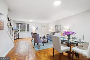 9888 Hollow Glen Pl, Silver Spring, MD 20910 - Photo 5