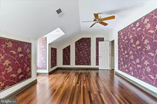 12600 Hill Creek Ln, Potomac, MD 20854 - Photo 53